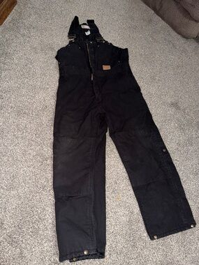 C.E. Schmidt Workwear Black Overalls Quilted lined size LARGE SHORT 
CHEST 44-46